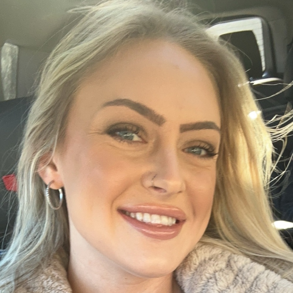 Meet your Posher, Candida